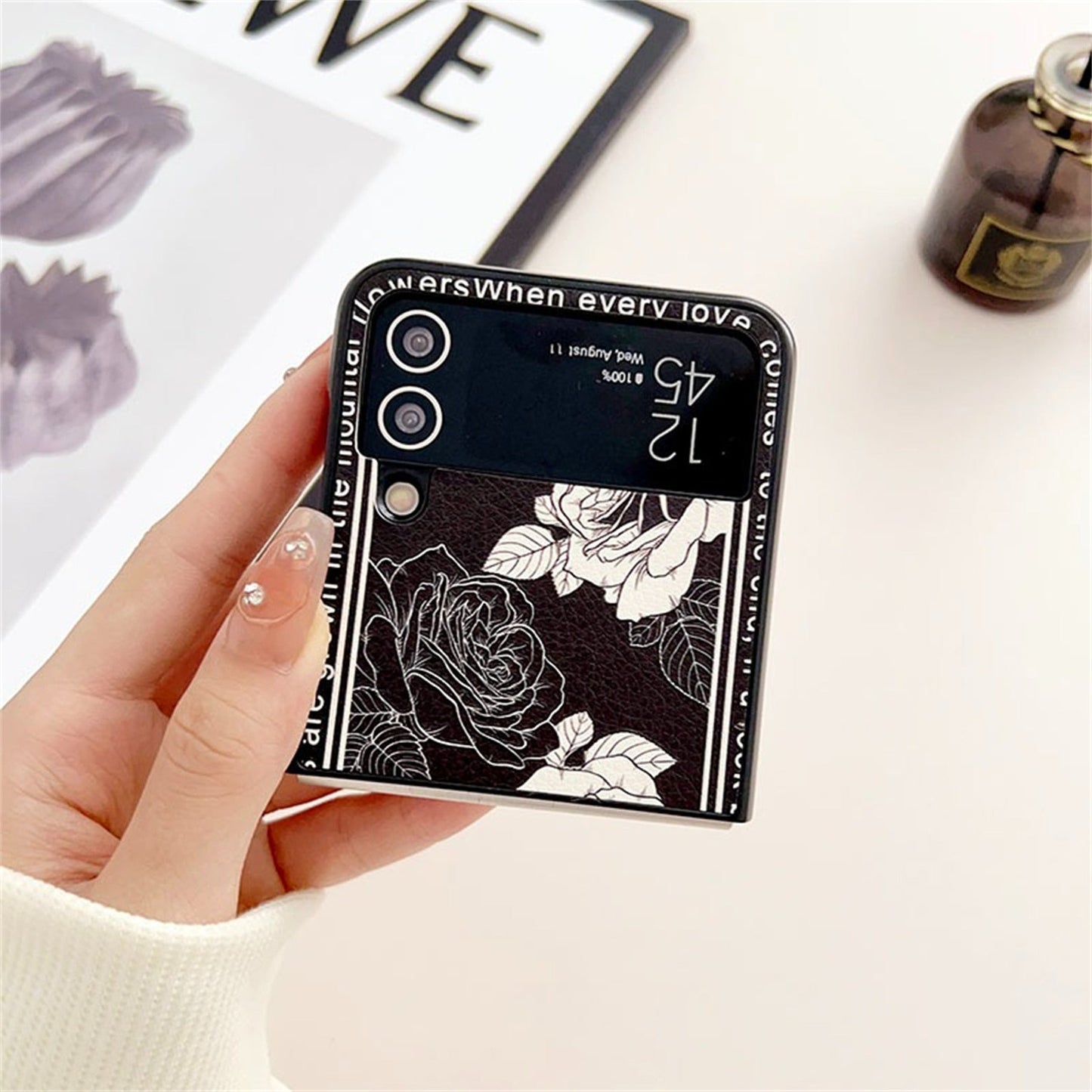 Retro Rose Case for Samsung Galaxy Z Flip 3 & 4